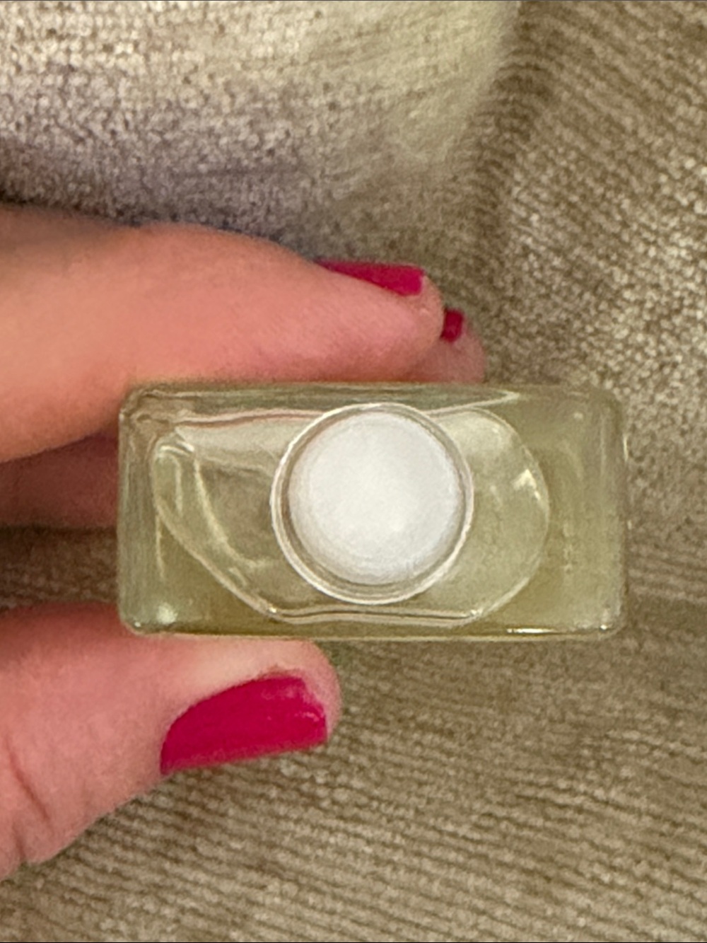 Maison Louis Marie No.04 Bois de Balincourt Perfume Oil - roll-on - Picture 3 of 3